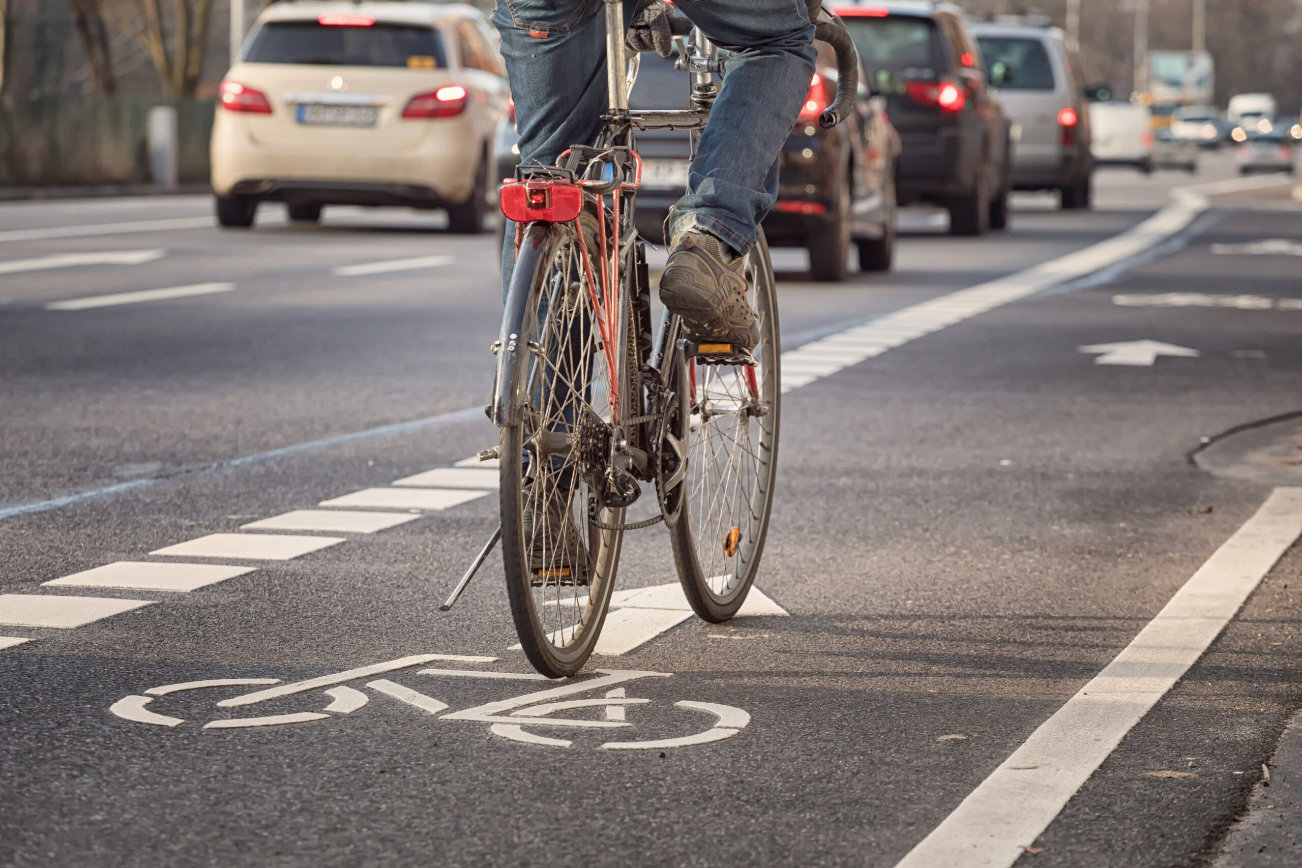 When Strong Winds Factor into Your Car Crash - Ogborn Mihm LLP