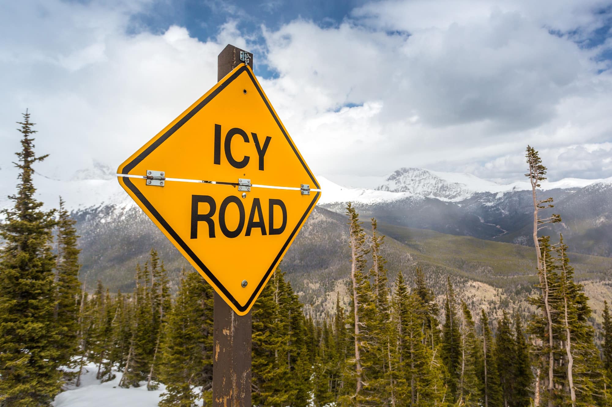 Icy road sign - Navigating Icy/Snowy Roads
